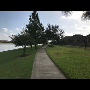 Meet your Posher, Aretha